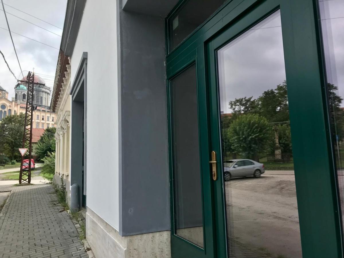 Medusa House Apartment Esztergom Exterior photo